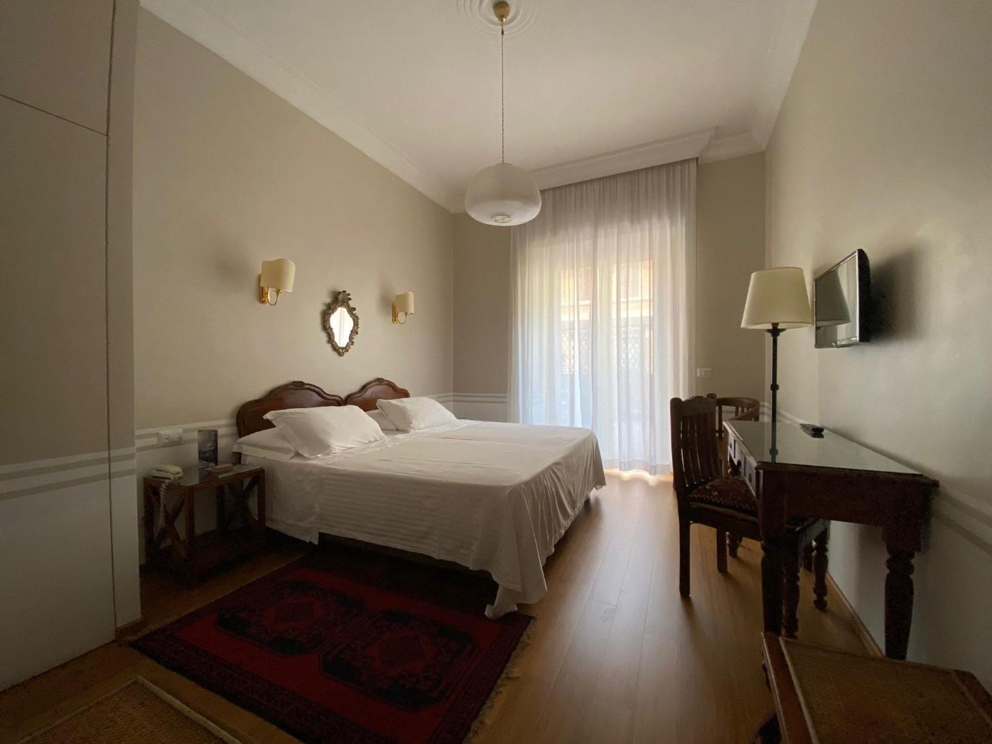 Hotel Lancelot — Fotók 1